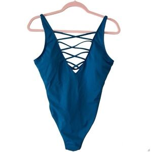 Pink Victoria’s Secret Strappy Lace-Front One Piece Swim Suit Size Large